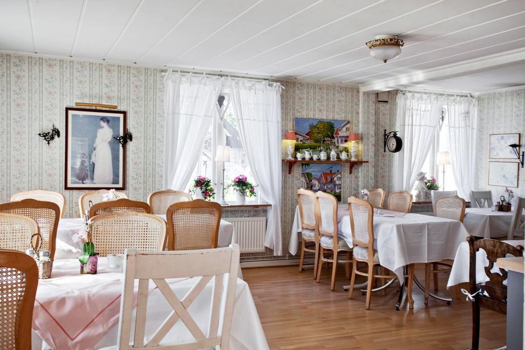Hotell & Restaurant Solliden Stenungsund Exterior photo